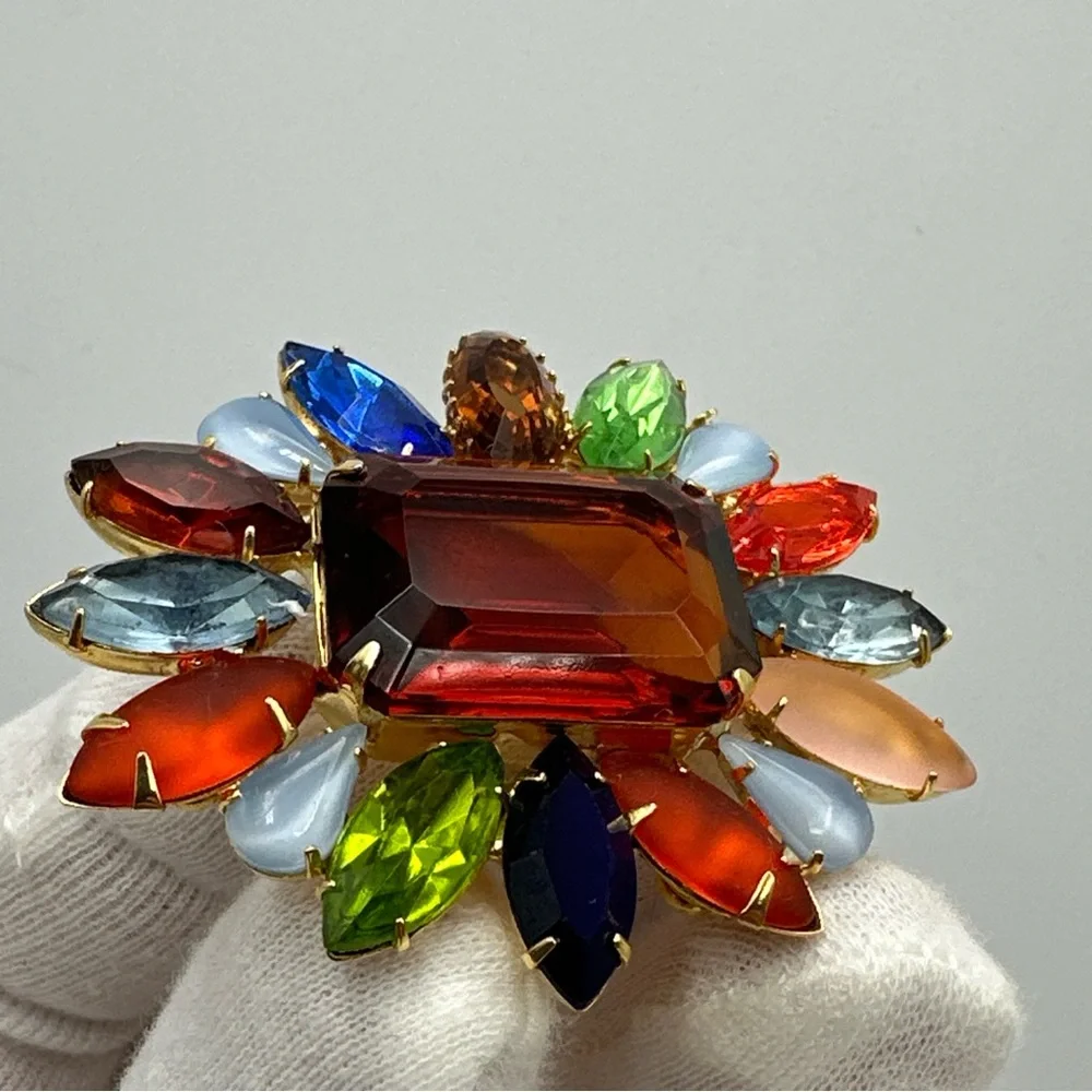 Vintage Rhinestone Multi Color Large‎ Amber Center Brooch/Pin #629